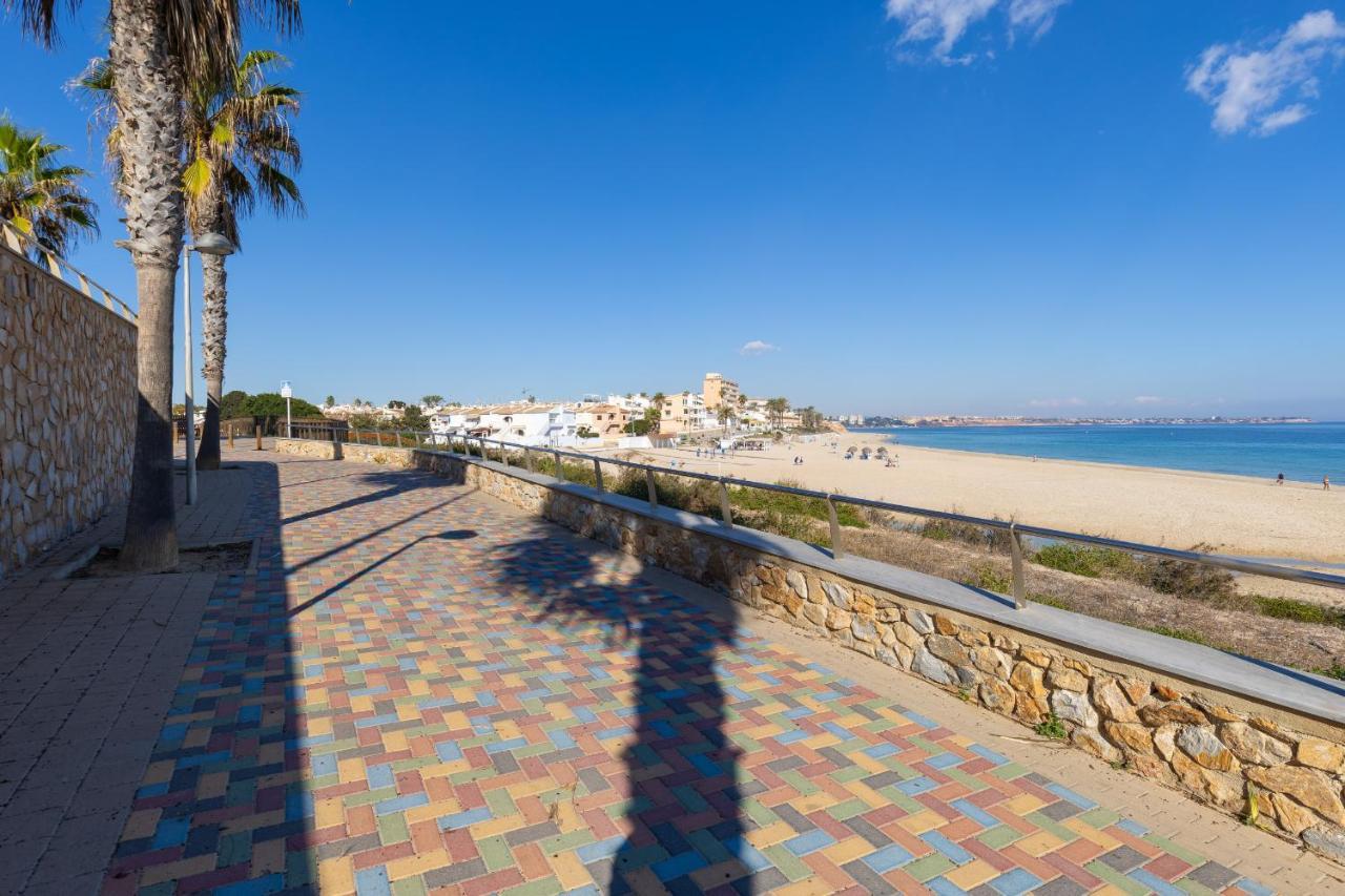 Happiness Corner By Fidalsa Vila Pilar de la Horadada Exterior foto