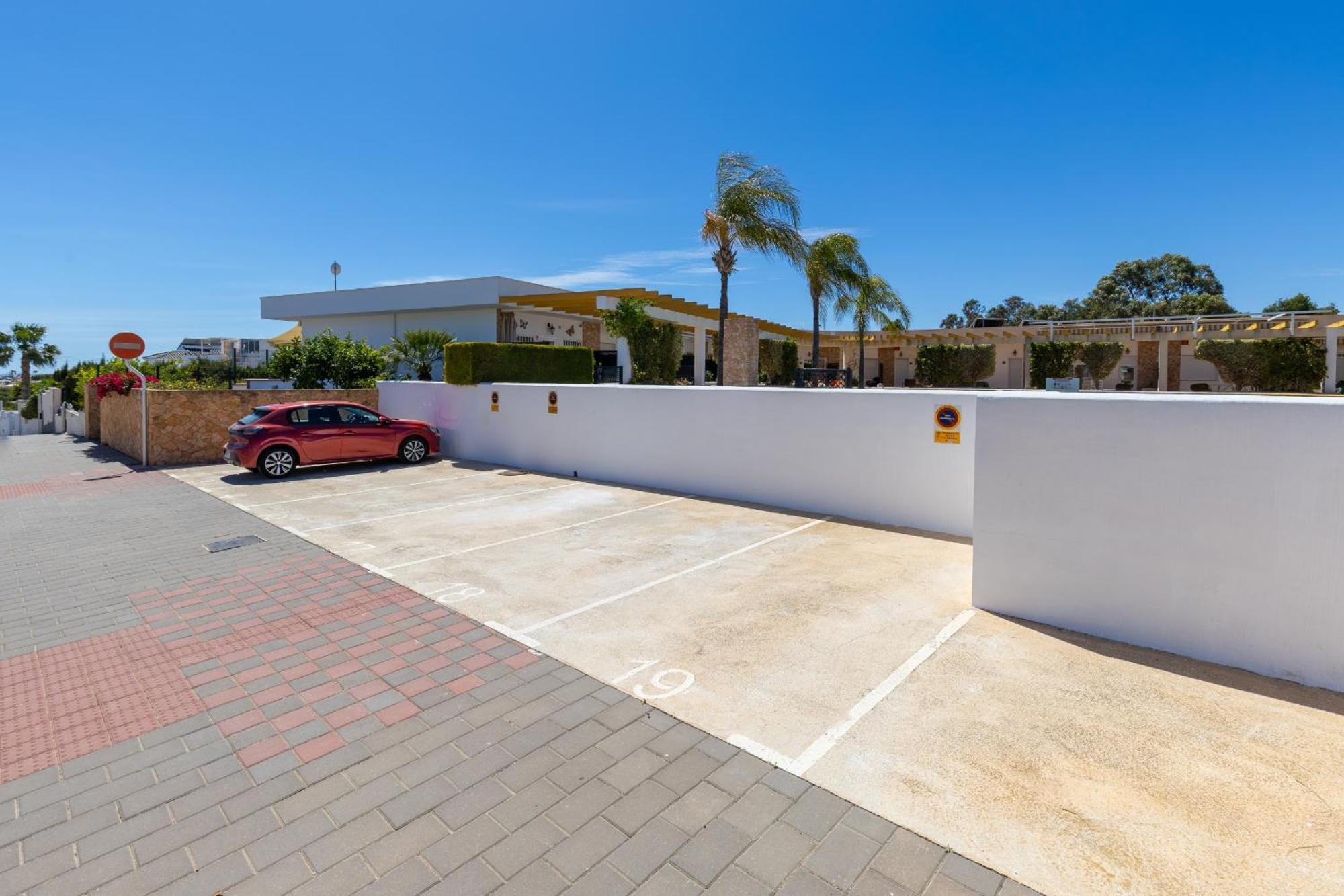 Happiness Corner By Fidalsa Vila Pilar de la Horadada Exterior foto